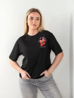 T-shirt manga curta com cerejas