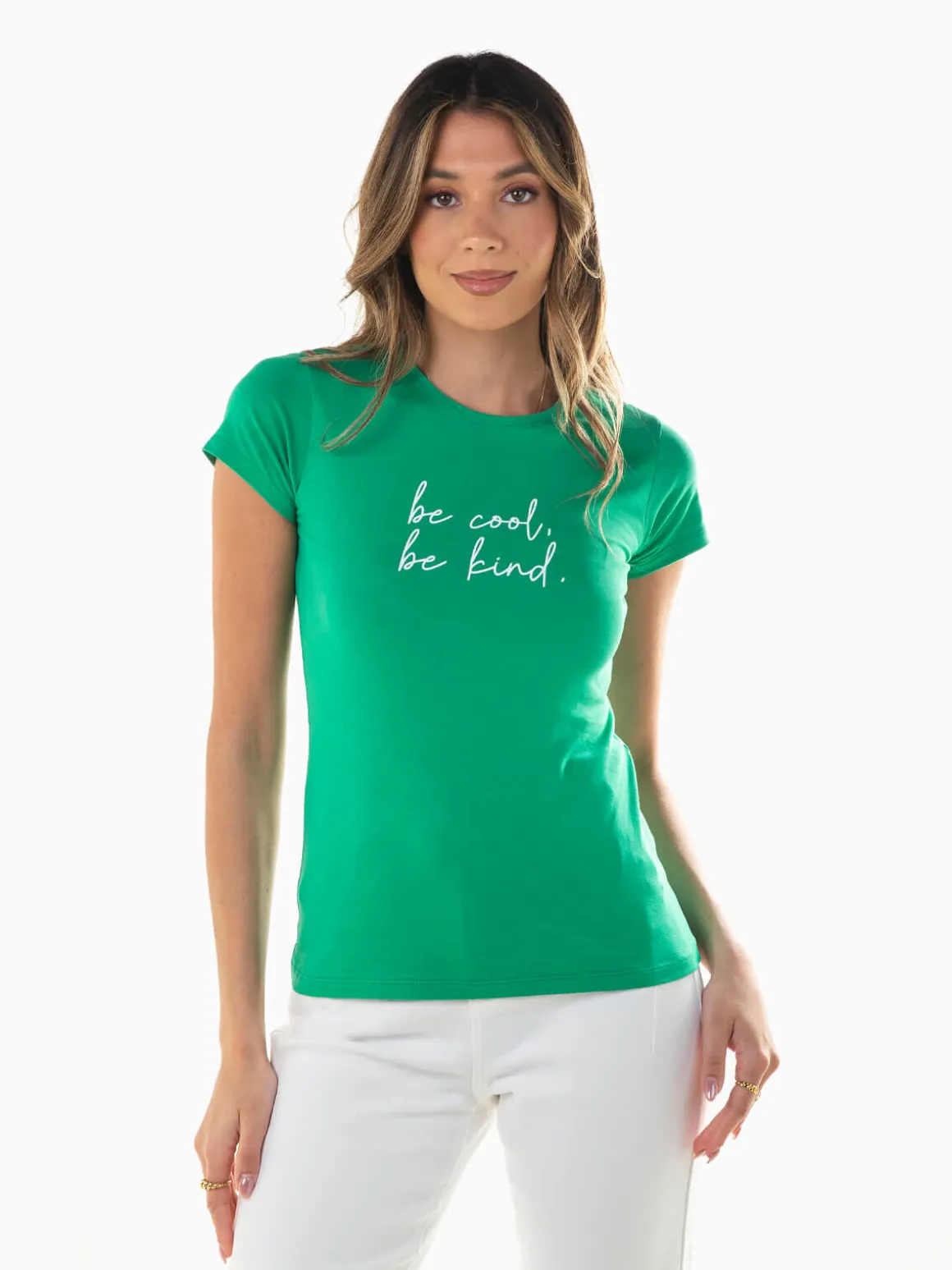 T-shirt manga curta com mensagem