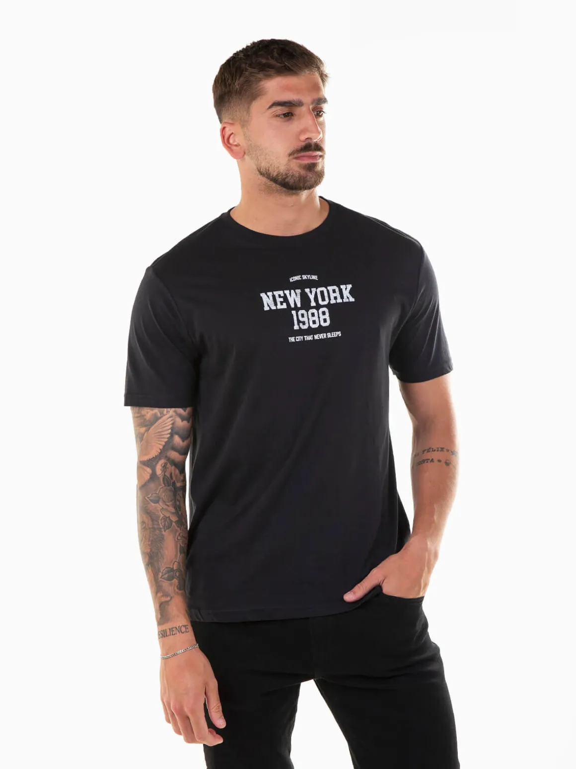 T-shirt manga curta New York