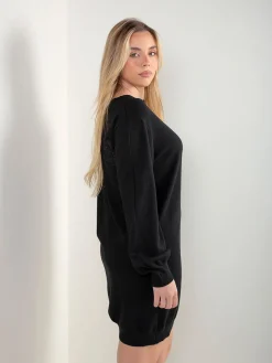 Vestido malha com detalhe renda