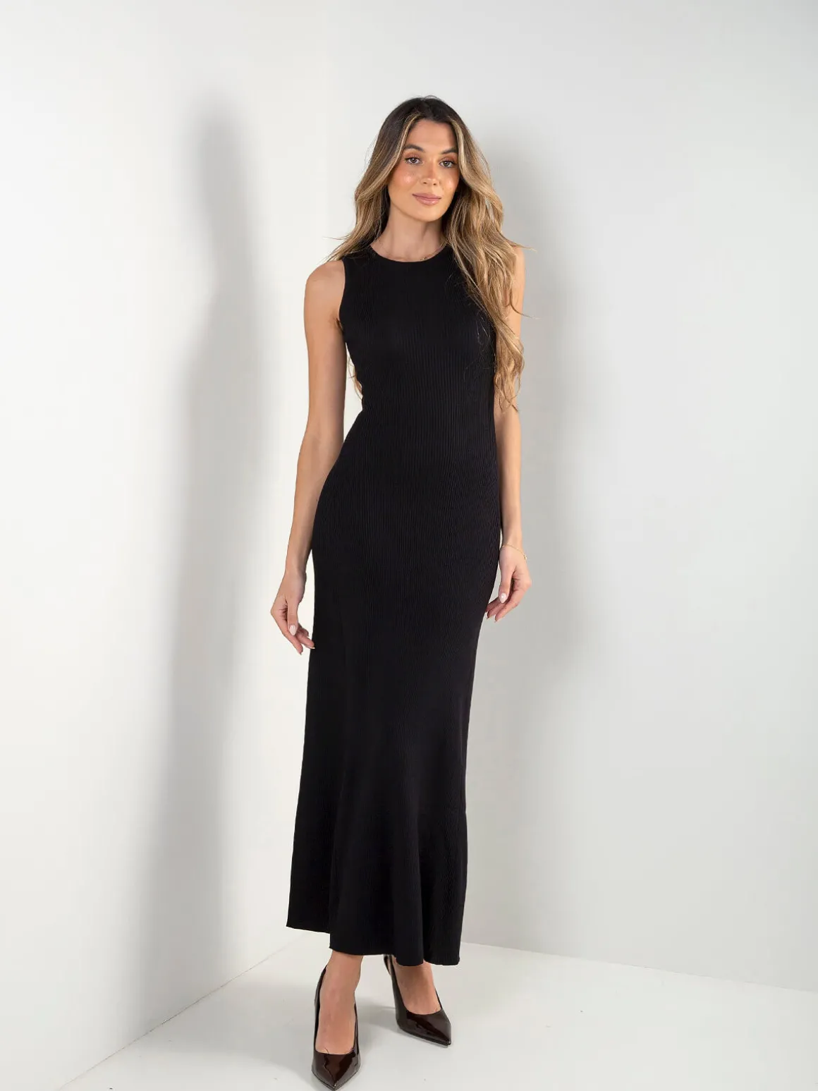 Vestido malha comprido decote halter