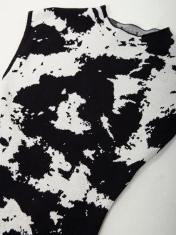 Vestido midi justo em malha animal print